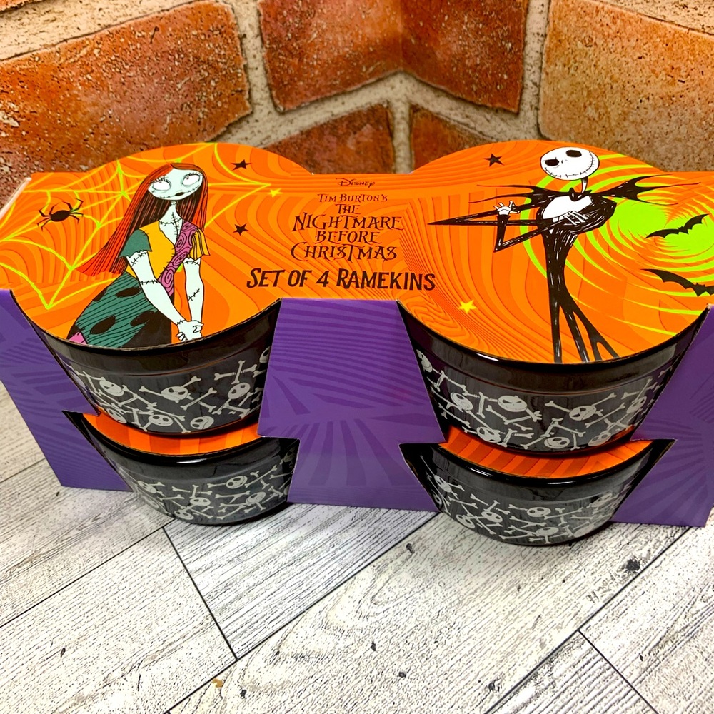 NWT Nightmare Before Christmas Ramekins set Halloween